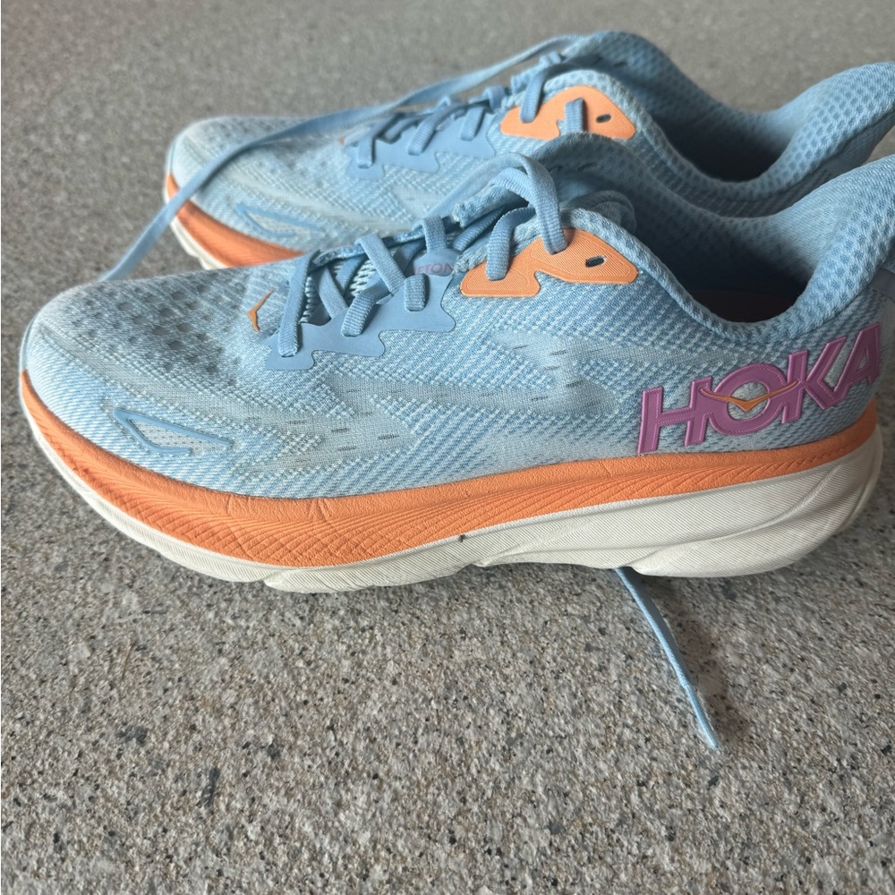 Hoka womens shoes size 9